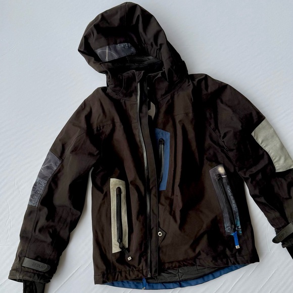 Molo Black Raincoat with Hood and Zipper - Picture 1 of 12